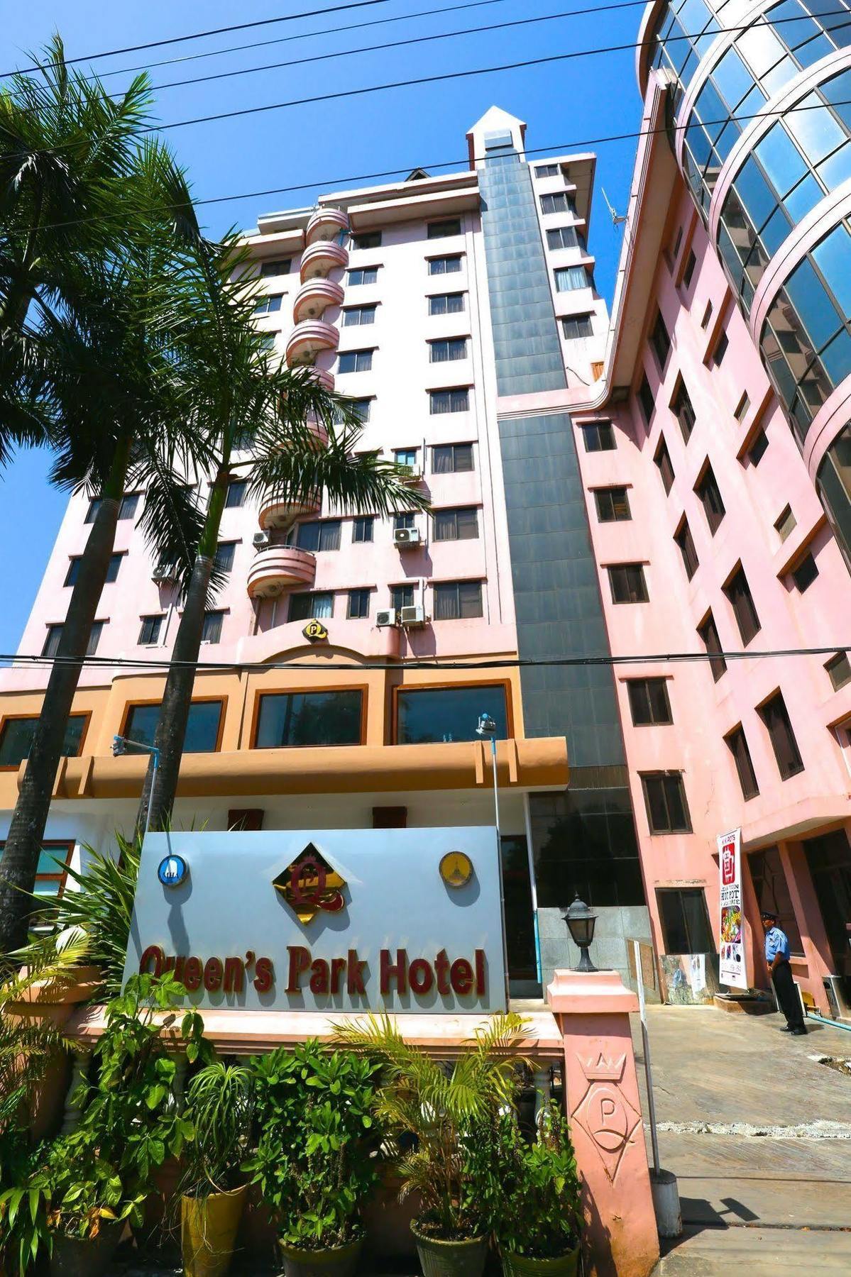 Queen'S Park Hotel Yangon Luaran gambar