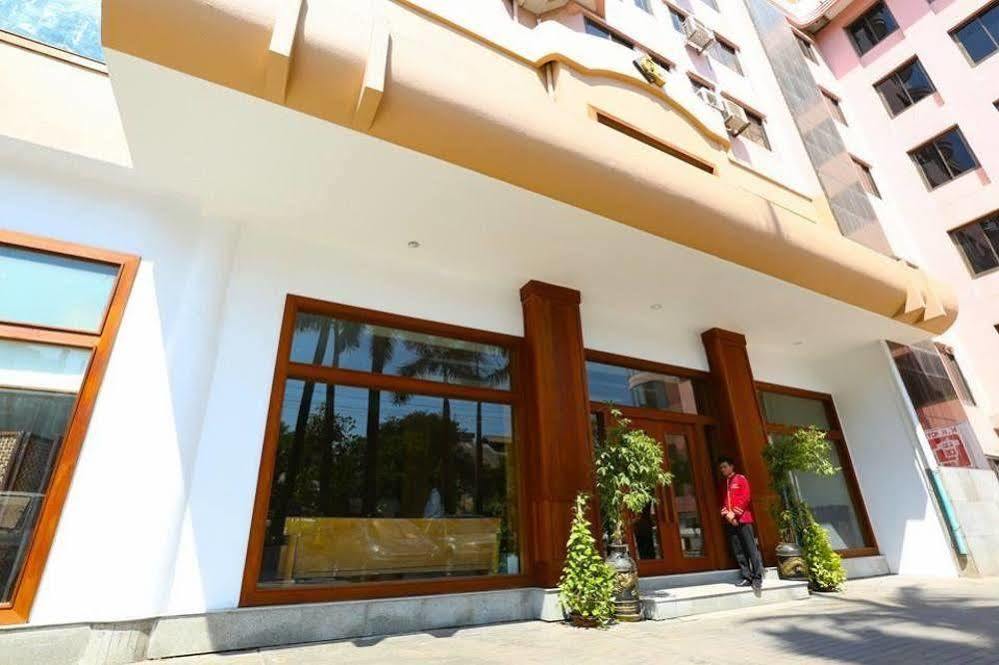 Queen'S Park Hotel Yangon Luaran gambar